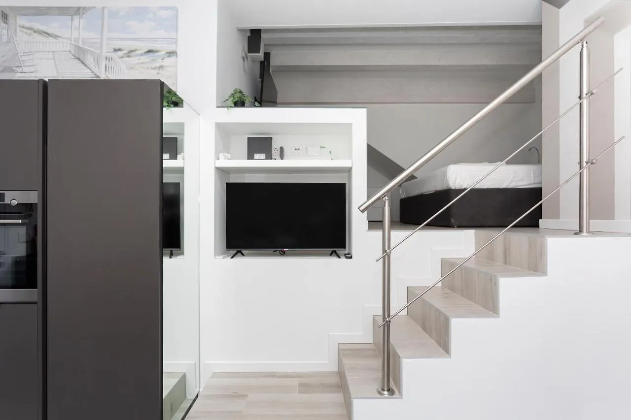Nest For 2 In Milan Fashion District Via S Cecilia Apartment 0*,  Italy